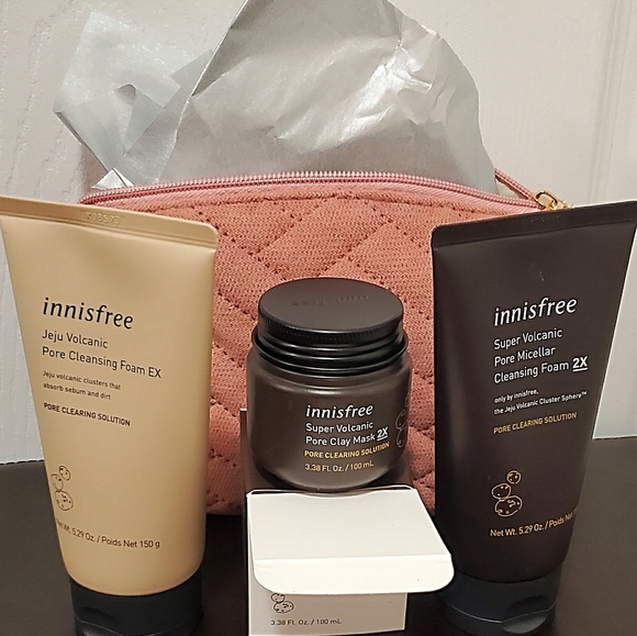 Innisfree Luxury Skincare 3 PC set 🎁 GIFT Bag - Picture 3 of 11